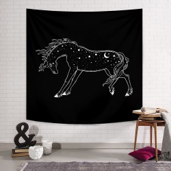 Black Horse Duvar Örtüsü Black Horse Duvar Örtüsü