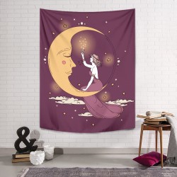 Lady Moon Duvar Örtüsü