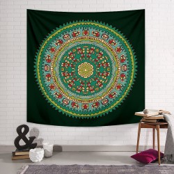 Yeşil Aztek Mandala Duvar Örtüsü  Yeşil Aztek Mandala Duvar Örtüsü