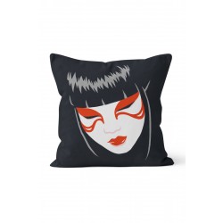 K-349 Samuray Kız Yüz Çift Tarafı Baskılı Kırlent Kılıfı K-349 Samuray Kız Yüz Çift Tarafı Baskılı Kırlent Kılıfı