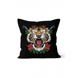 K-679 Agresif Tiger Çift Tarafı Baskılı Kırlent Kılıfı K-679 Agresif Tiger Çift Tarafı Baskılı Kırlent Kılıfı