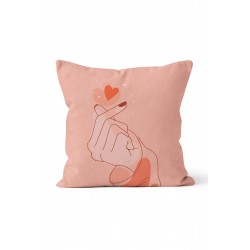 K-729 El ve Kalp Çift Tarafı Baskılı Kırlent Kılıfı K-729 El ve Kalp Çift Tarafı Baskılı Kırlent Kılıfı