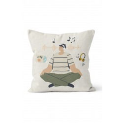 K-927 Müzik Dinleyen Adam Çift Tarafı Baskılı Kırlent Kılıfı